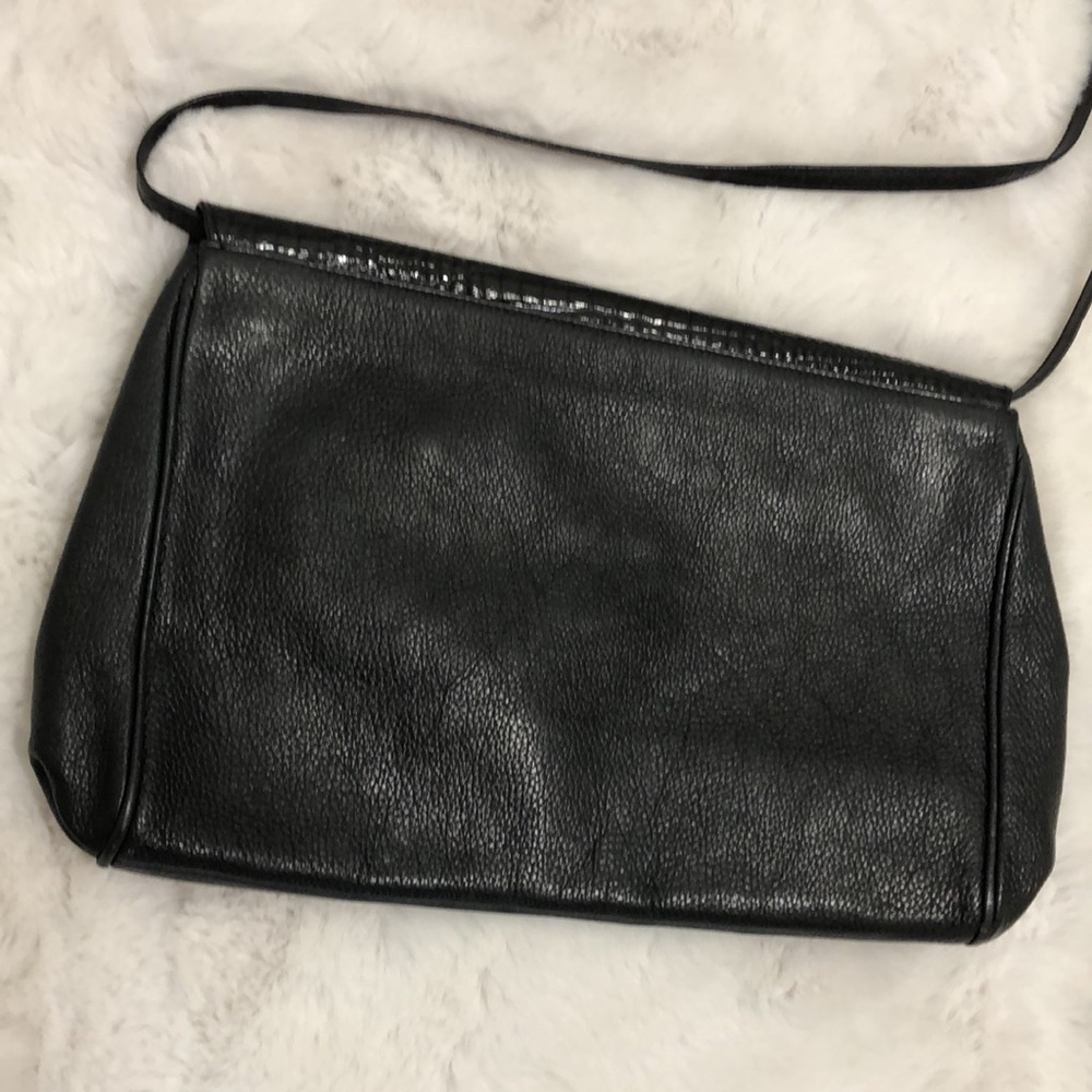 Vintage Fendi Authentic Black Leather Crossbody Bag - Picture 4 of 16